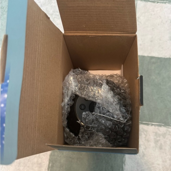 New Sharper Image Black Sound Machine with Star Projection - Picture 7 of 7